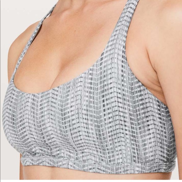 Lululemon Free To Be Bra (Wild) Sz 6 - Picture 2 of 8